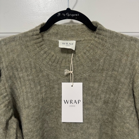 NWT Wrap London Baby Alpaca Wool Sweater Baloon Sleeves in Sage Green Size 14 - Picture 2 of 9